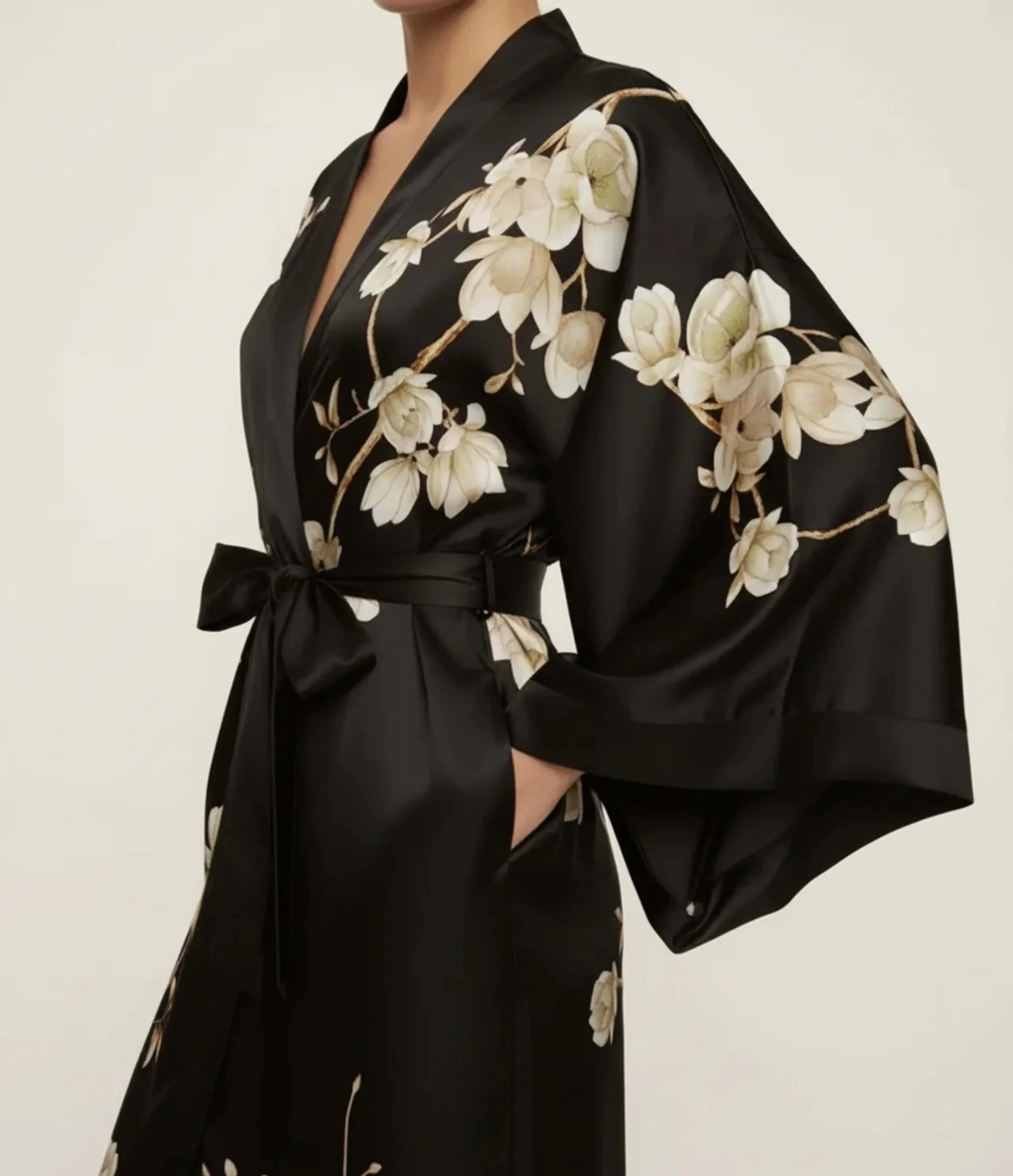 Miyuki Kimono Robe - Image 4