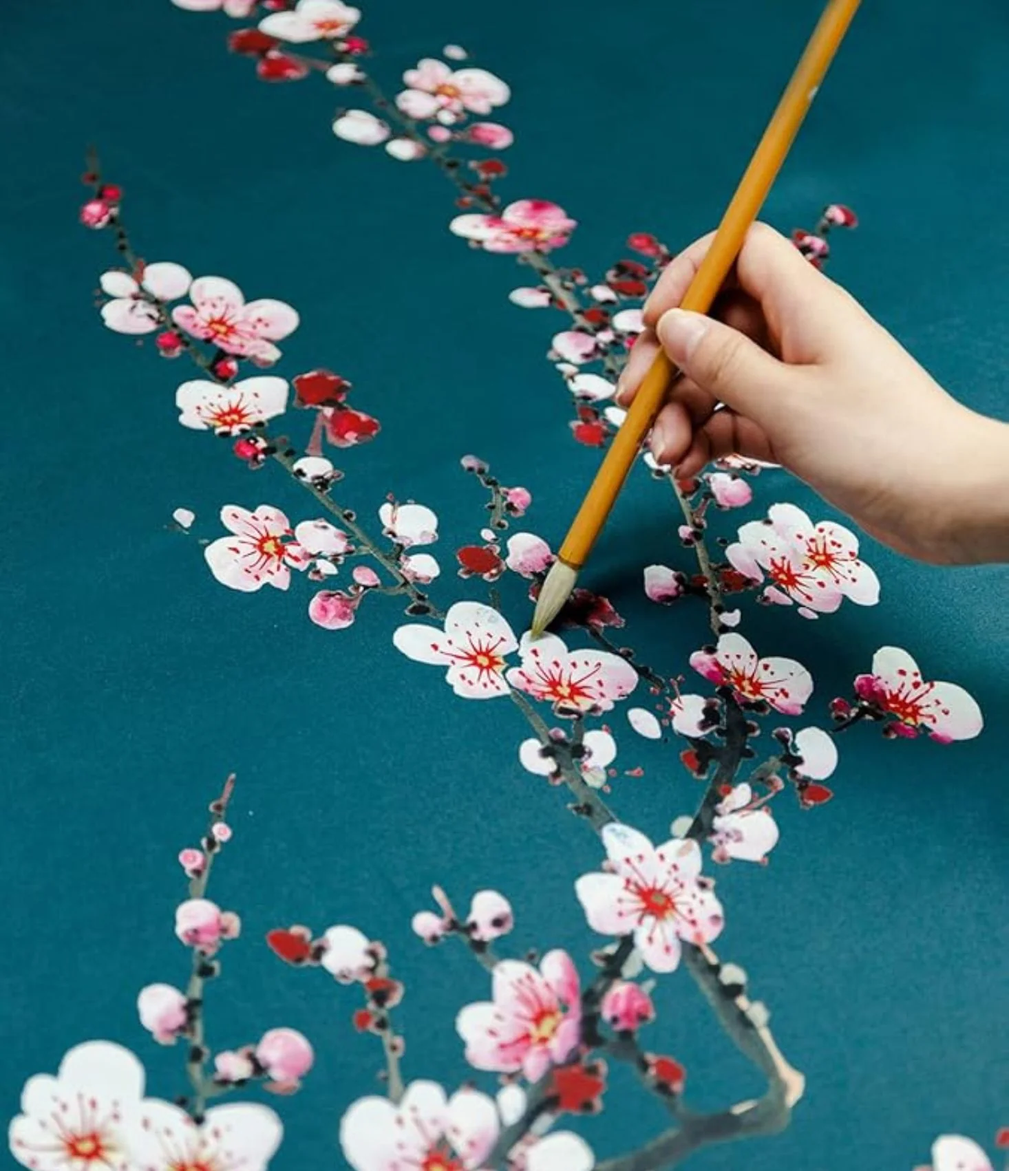 Sakuragi Kimono Robe - Image 8